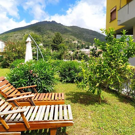 Mario Apartment With Garden Λεβάντο Εξωτερικό φωτογραφία